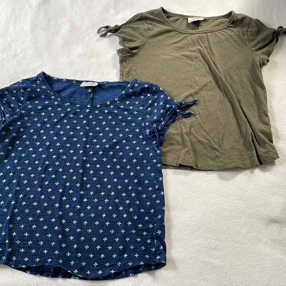 Universal Thread | Tops | Universal Thread Ts | Poshmark